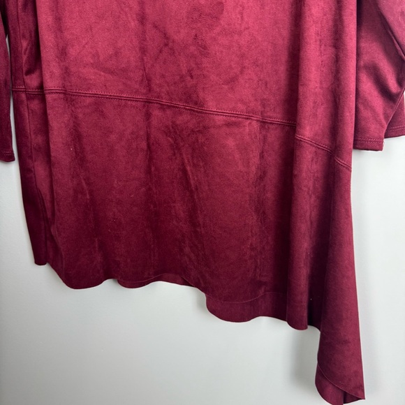 PECK & PECK | NEW! Burgundy Faux Suede Asymmetrical Tunic Top Women’s Size L - Picture 3 of 7